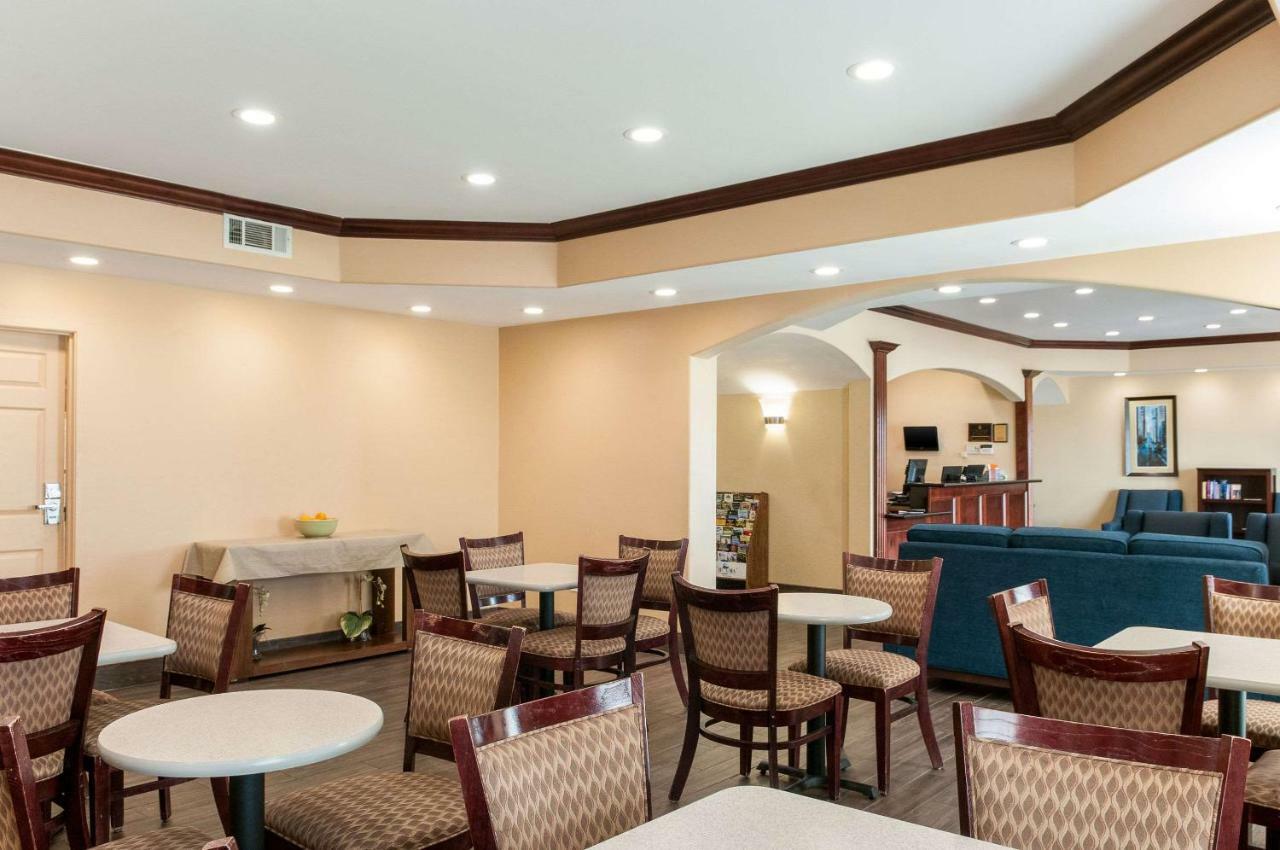 Quality Inn & Suites Houma Exterior photo